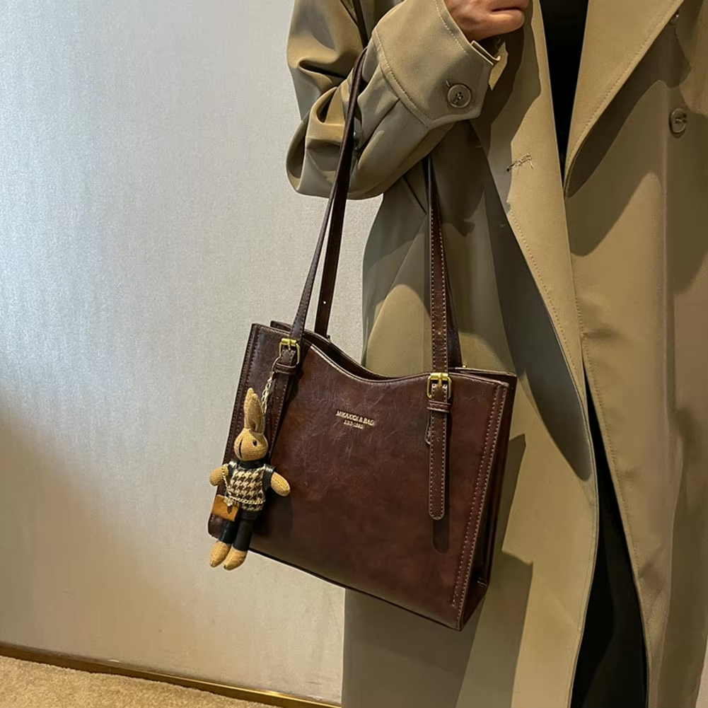 Borsa Ecopelle con Ciondolo Donna