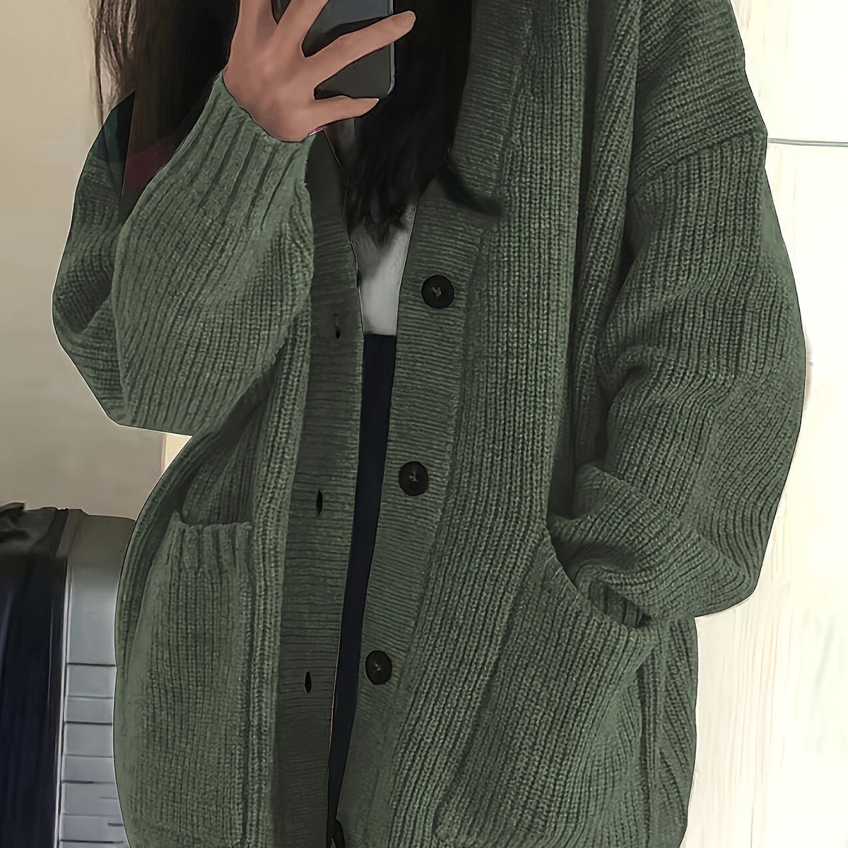 Cardigan Comodo Con Bottoni E Tasche Donna