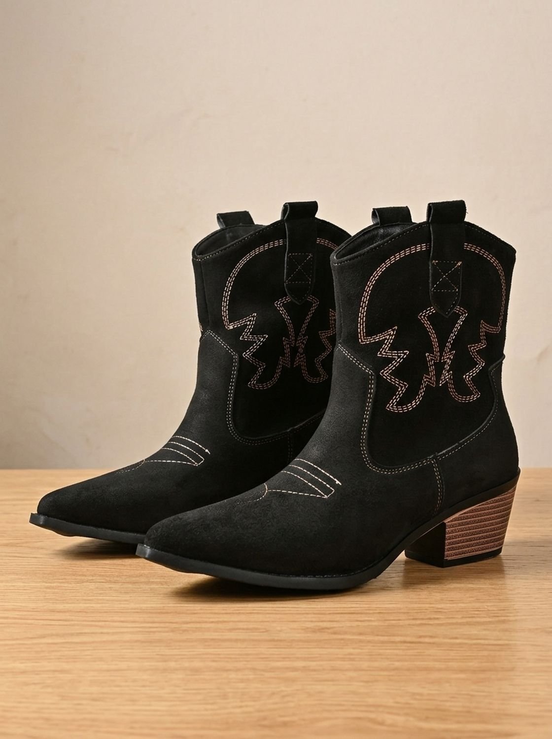 Stivaletti Western Ricamati Donna Nero