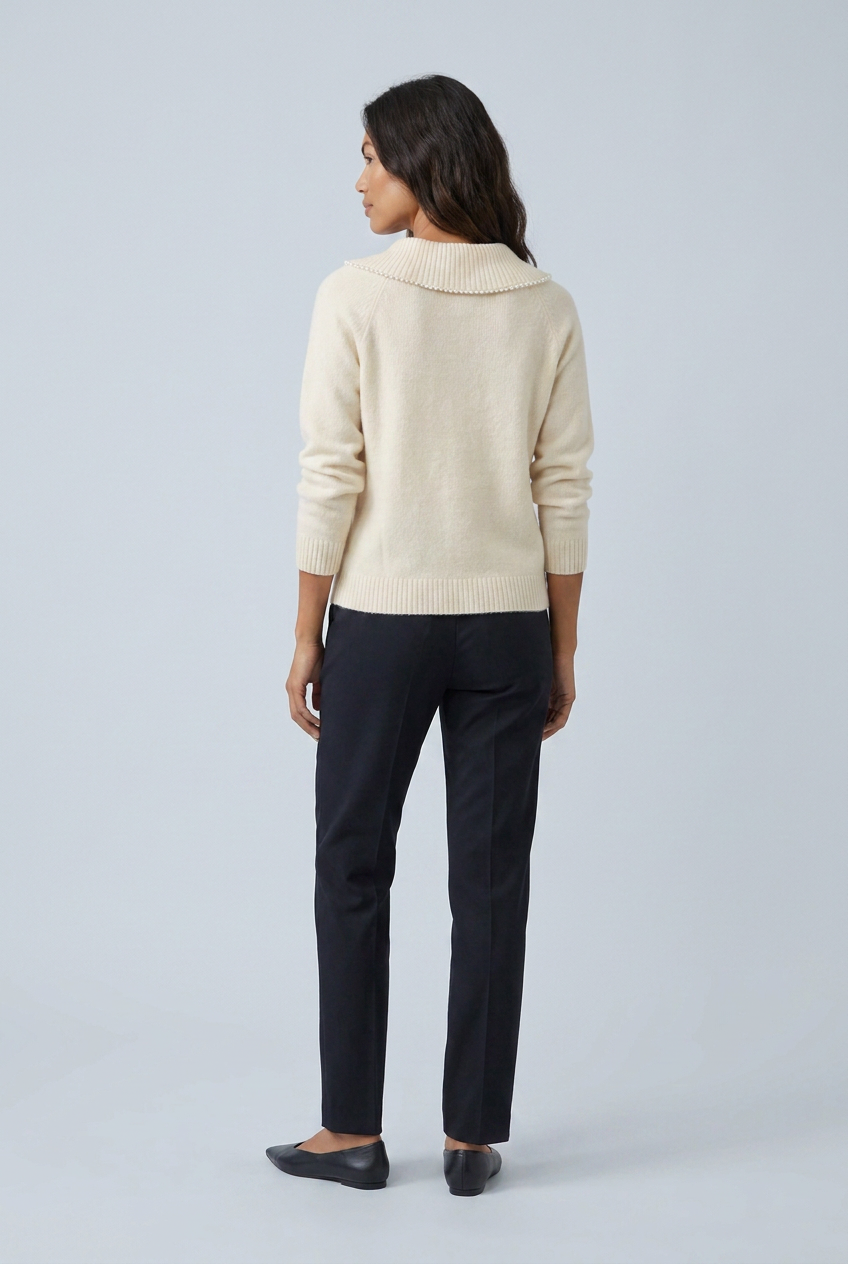 Maglione Collo Asimmetrico con Perle Donna