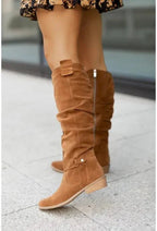 Stivali Alti Scamosciati con Zip Donna