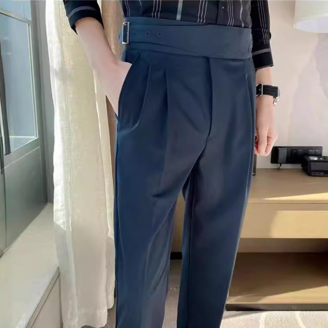 Pantaloni Vita Alta con Pinces Uomo
