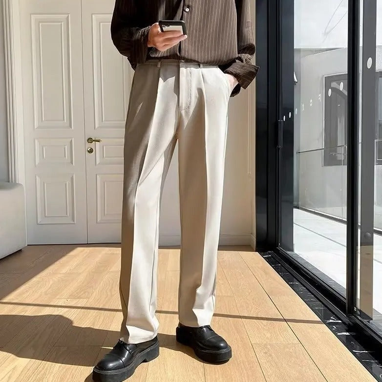 Pantaloni con Pieghe Gamba Dritta Uomo