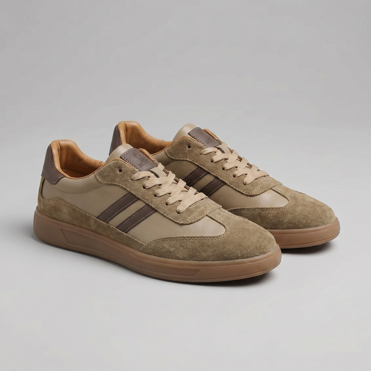 Sneakers Retro in Mesh Uomo